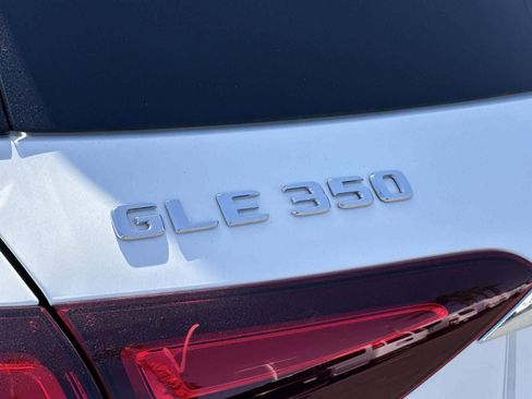Used 2024 Mercedes-Benz GLE 350 4MATIC image 37