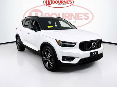 Used 2019 Volvo XC40 T5 R-Design