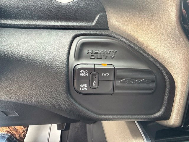 Used 2024 RAM 4500 Laramie AWD/4WD image 32