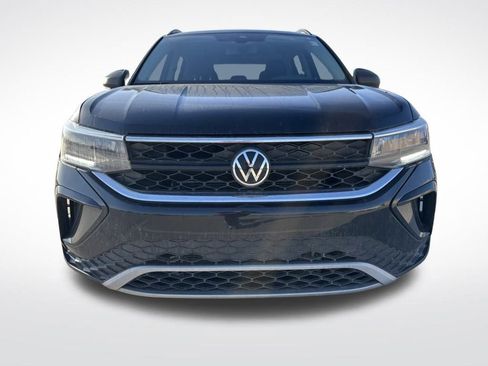 Used 2022 Volkswagen Taos S w/ IQ Drive S Package image 2