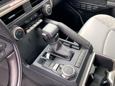 New 2026 Toyota Tacoma SR5 AWD/4WD image 7