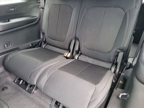 New 2026 Jeep Grand Cherokee L Laredo image 25