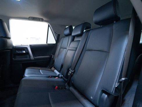 Used 2024 Toyota 4Runner Limited AWD/4WD image 37