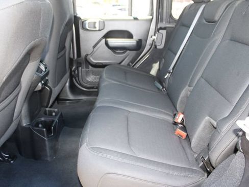 Used 2022 Jeep Wrangler Unlimited Sport AWD/4WD image 42