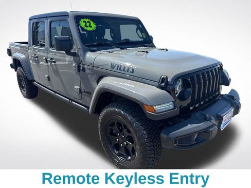 Used 2022 Jeep Gladiator Sport AWD/4WD image 9
