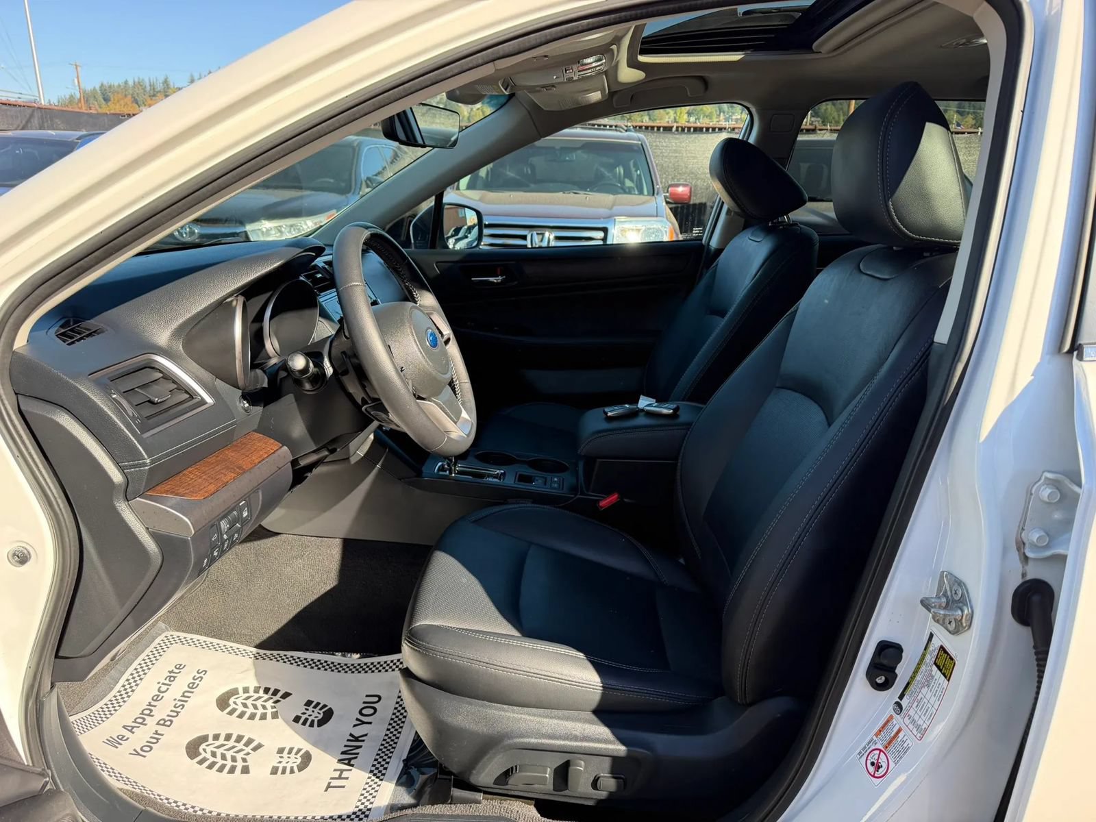 Used 2019 Subaru Outback 3.6R Limited w/ Popular Package #2 AWD/4WD image 10