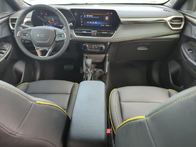 Used 2024 Chevrolet TrailBlazer ACTIV w/ Driver Confidence Package FWD image 23