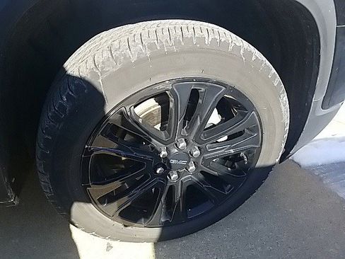 Certified 2023 GMC Acadia SLT w/ Elevation Edition image 21