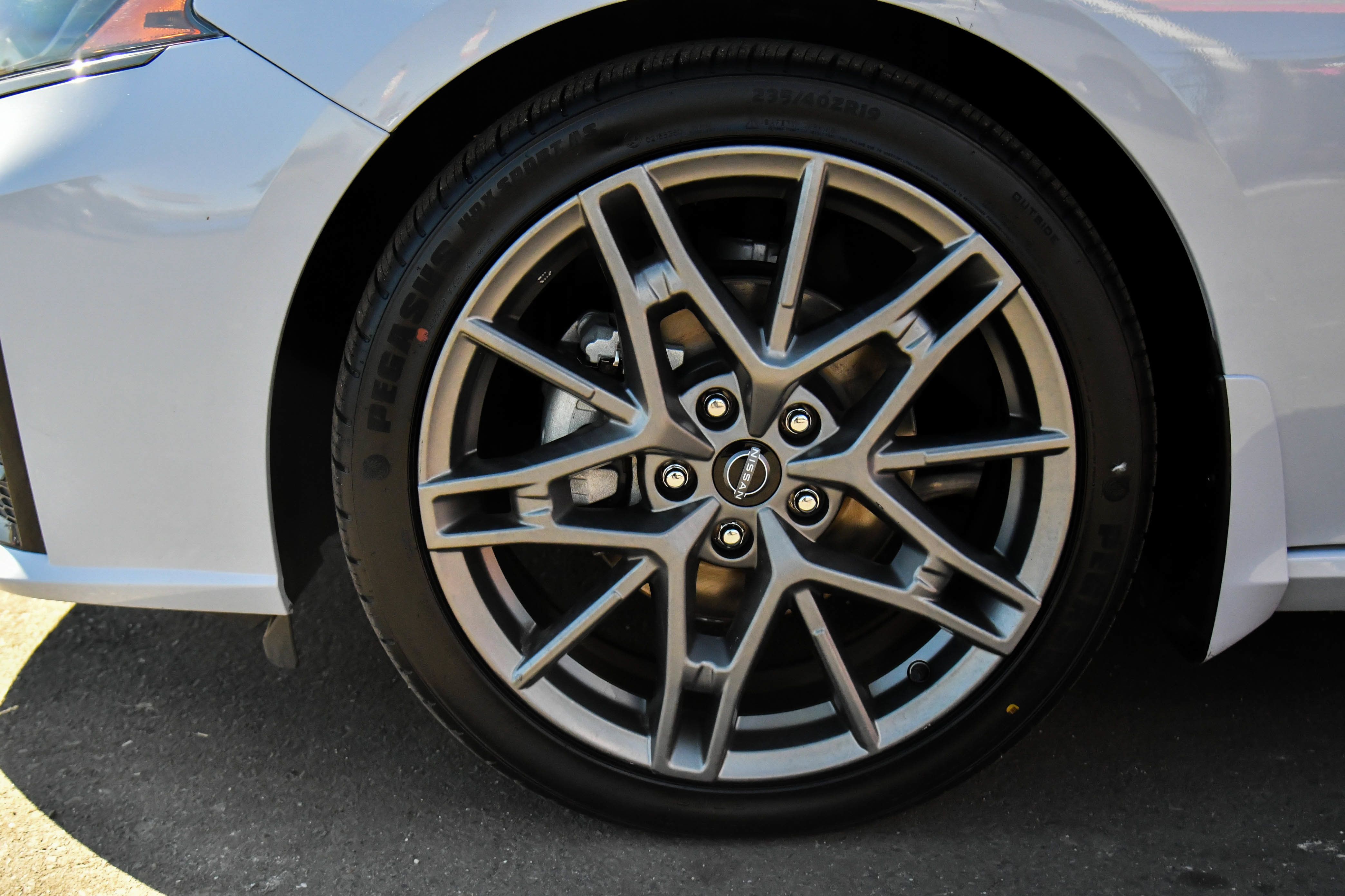 Used 2024 Nissan Altima 2.0 SR FWD image 12