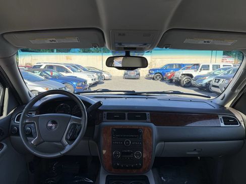 Used 2009 GMC Yukon SLT image 15