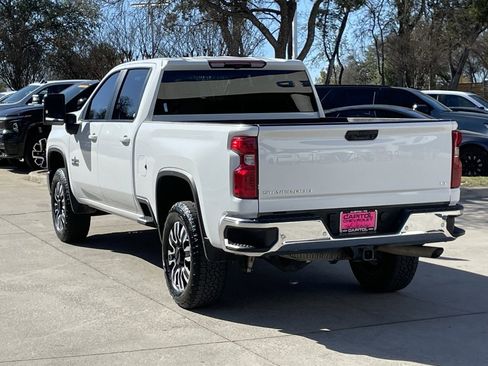 Used 2024 Chevrolet Silverado 2500 LT w/ Texas Edition image 4