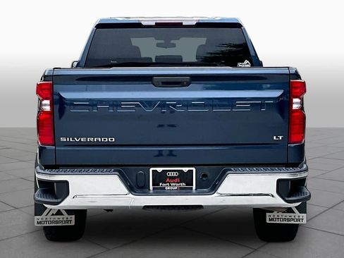 Used 2020 Chevrolet Silverado 1500 LT AWD/4WD image 5