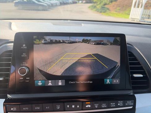 Used 2025 Honda Odyssey EX-L image 19