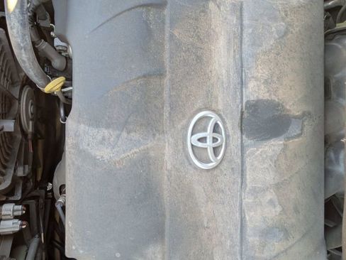 Used 2015 Toyota Sienna XLE image 34