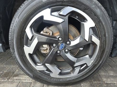 Used 2023 Subaru Crosstrek 2.5i Limited w/ Moonroof Package image 7