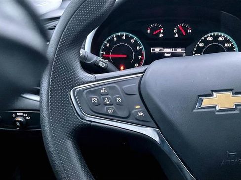 Used 2023 Chevrolet Malibu LT image 10