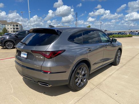 Used 2023 Acura MDX A-Spec image 8