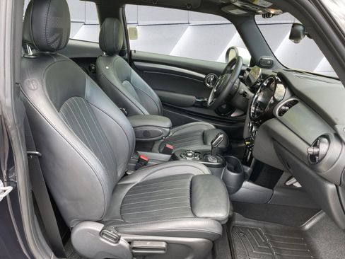 Used 2024 MINI Cooper SE FWD image 16