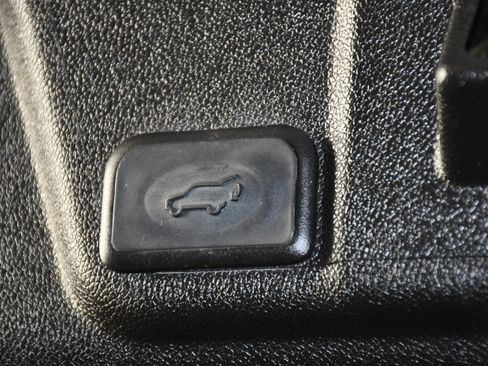 Used 2015 Buick Enclave Premium w/ Experience Buick Package AWD/4WD image 49