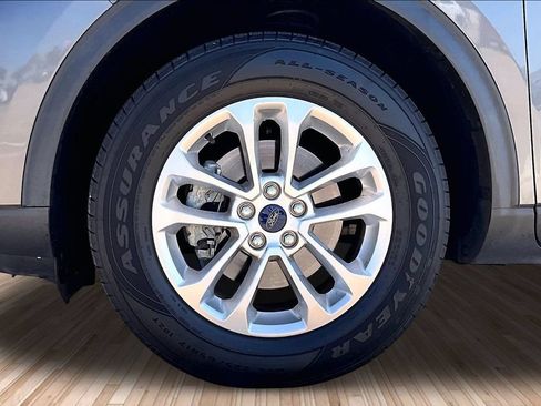 Used 2022 Ford Escape SE w/ Convenience Package AWD/4WD image 8