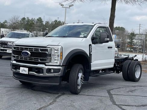 New 2026 Ford F450 XL w/ XL Chrome Package image 5