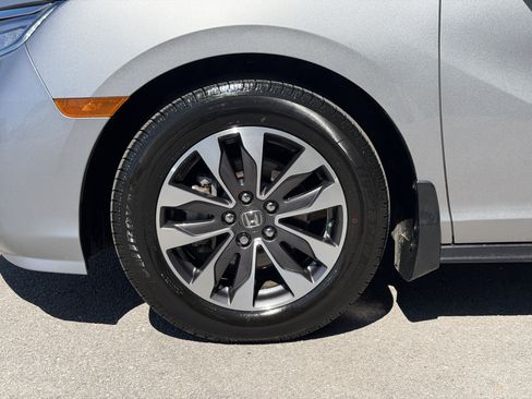 Used 2024 Honda Odyssey EX-L image 7