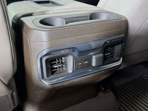 Used 2022 Chevrolet Silverado 1500 LTZ w/ Z71 Off-Road Package image 29