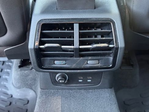 Used 2021 Audi Q3 2.0T Premium w/ Convenience Package image 14