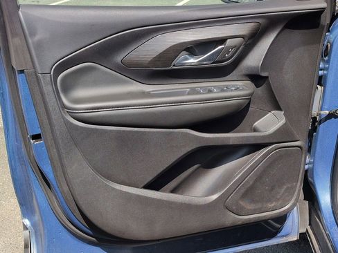 Certified 2024 GMC Terrain SLE image 28