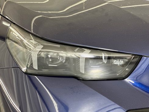 Used 2024 BMW i5 eDrive40i w/ M Sport Package RWD image 12