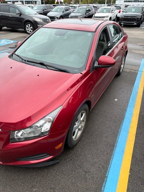Used 2014 Chevrolet Cruze LT w/ All-Star Edition FWD image 3