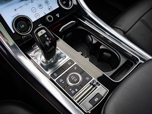 Used 2018 Land Rover Range Rover Sport Supercharged image 30