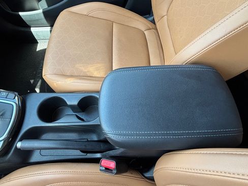 Certified 2024 Kia Seltos EX FWD image 17