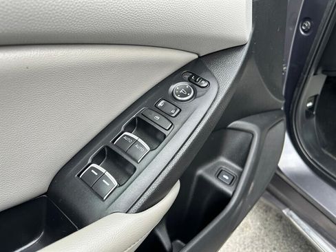 Used 2020 Honda Accord EX image 36