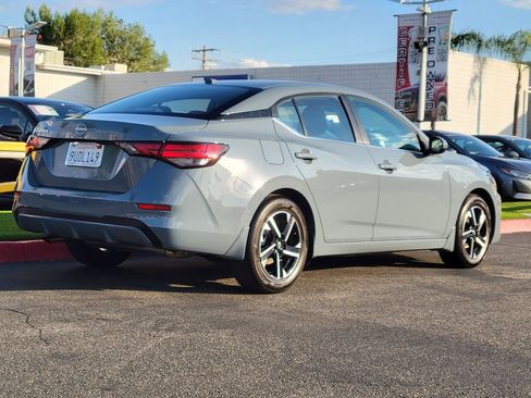 Certified 2025 Nissan Sentra SV image 2