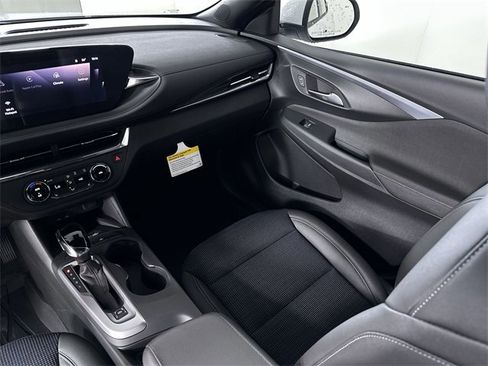 New 2026 Buick Envista Preferred w/ Convenience I Package image 35