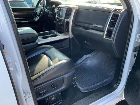 Used 2016 RAM 2500 Laramie w/ Convenience Group image 30