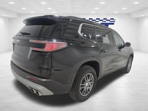 Used 2025 GMC Acadia Elevation image 4