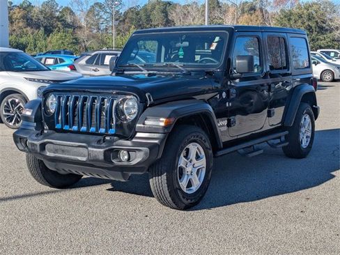 Used 2019 Jeep Wrangler Unlimited Sport S image 7