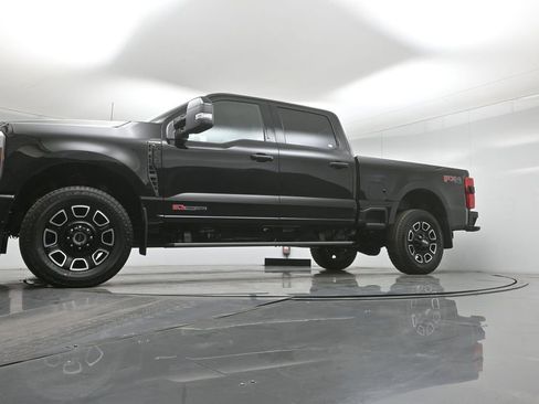 New 2026 Ford F250 Platinum image 49