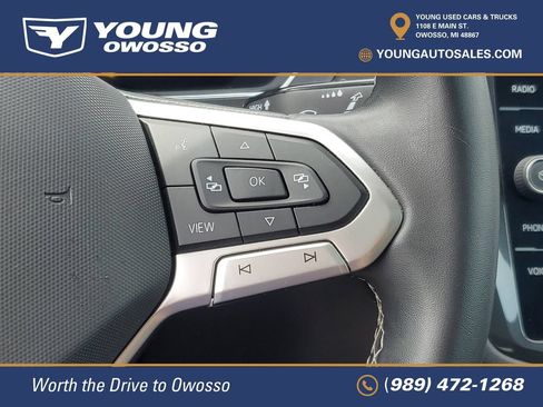 Used 2022 Volkswagen Tiguan SE w/ Panoramic Sunroof Package AWD/4WD image 14