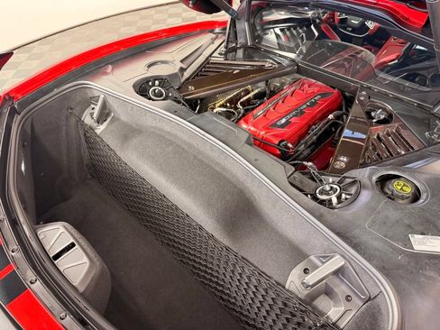 Used 2022 Chevrolet Corvette Stingray Preferred Cpe w/ Z51 Performance Package RWD image 16