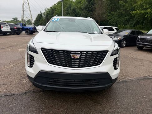 Used 2023 Cadillac XT4 Luxury w/ Driver Awareness Package FWD image 3