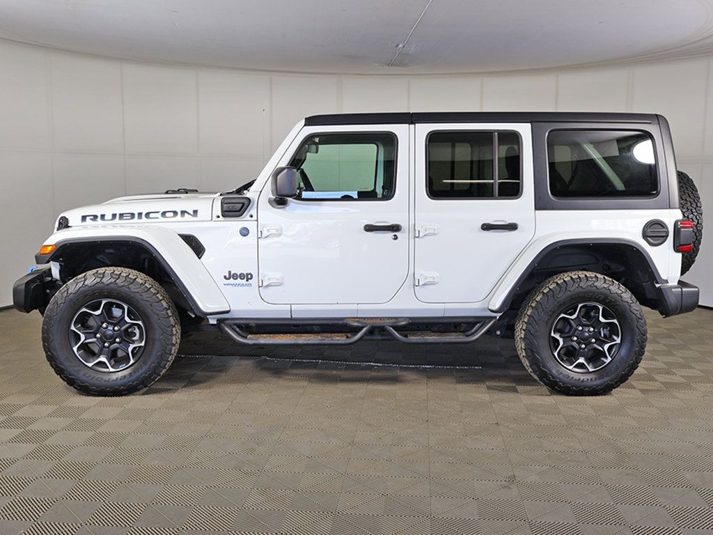 Used 2022 Jeep Wrangler Unlimited Rubicon 4xe w/ Cold Weather Group AWD/4WD image 11