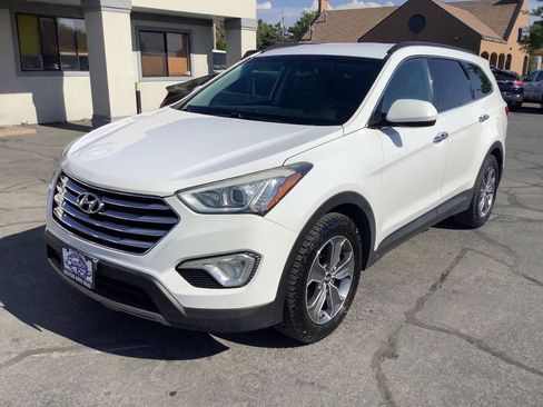 Used 2015 Hyundai Santa Fe GLS AWD/4WD image 7