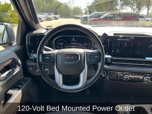 Used 2025 GMC Sierra 1500 SLT AWD/4WD image 15