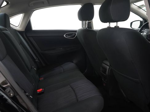 Used 2019 Nissan Sentra SV FWD image 12