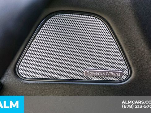 Used 2018 Maserati Levante GranLusso image 60