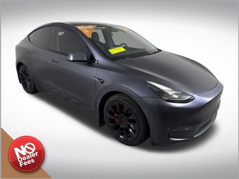 Used 2022 Tesla Model Y Performance AWD/4WD image 1