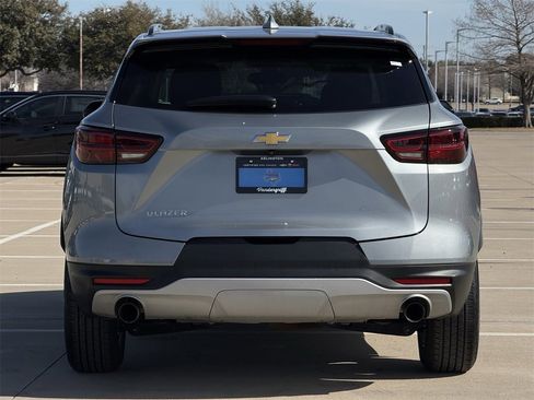 Used 2023 Chevrolet Blazer LT w/ Convenience Package image 5